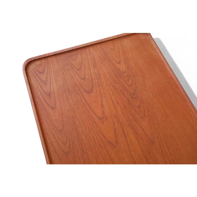 1970s AT11 Coffee Table in Solid Teak with Oak Legs by Hans J. Wegner For Sale - Image 5 of 12