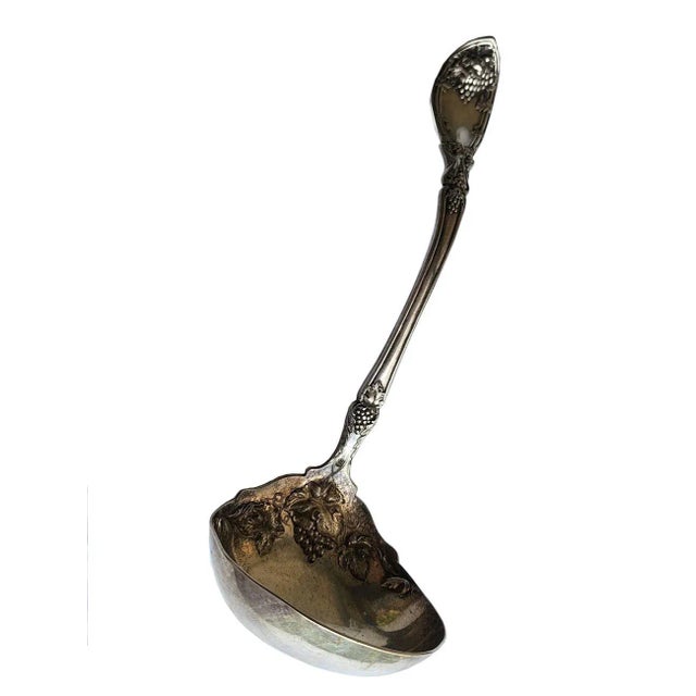 Oneida 1920s 1881 Rogers Soup Ladle in La Vigne Pattern (Silverplate, 1908) For Sale - Image 4 of 9