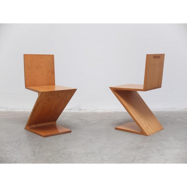 Zig Zag Chairs by Gerrit Rietveld for Cassina, 1980s, Set of 4 For Sale - Image 18 of 18