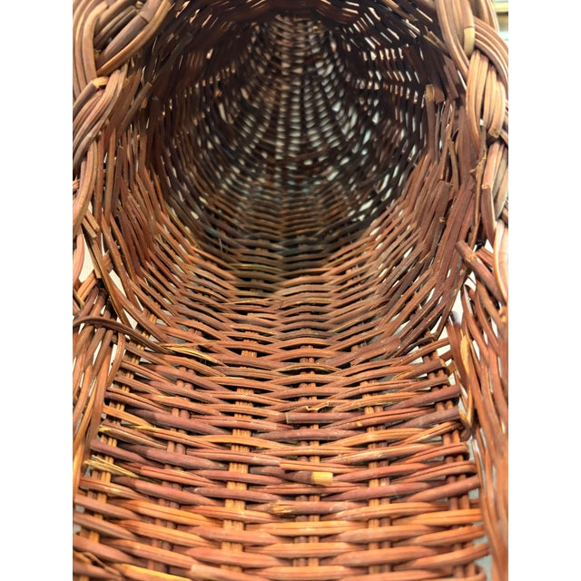 1970s Vintage 1970s–1980s Handwoven Wicker Hanging Basket For Sale - Image 5 of 6