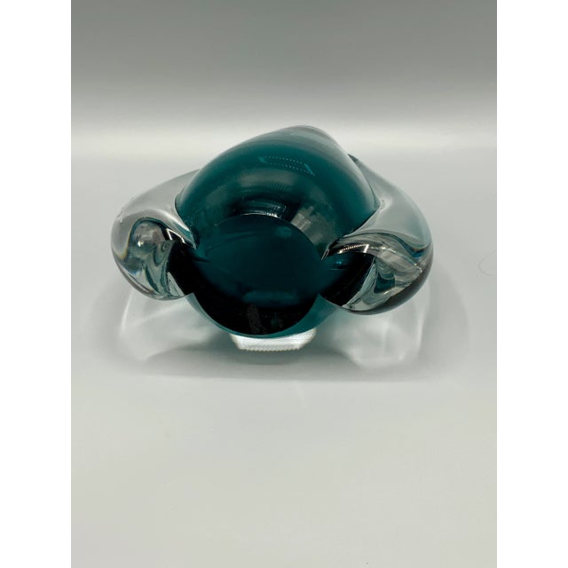 Blue Mid-Century Modern Blue Art Glass Vase For Sale - Image 8 of 13