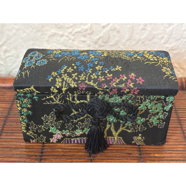 1970s Small Japanese Lidded Fabric Box With Tassel For Sale - Image 4 of 8