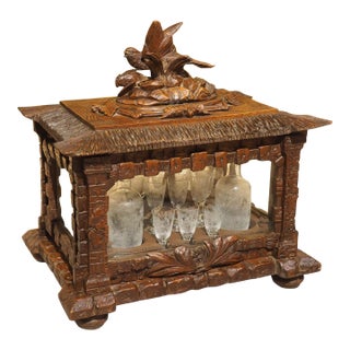19th Century French Black Forest Cave a Liqueur With Etched Glass Hunting Motifs For Sale