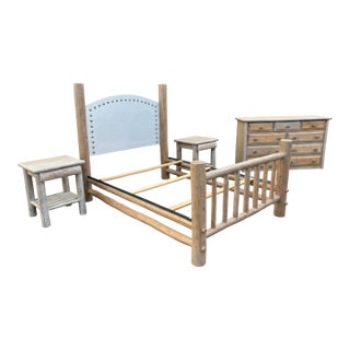 Stunning Bedroom Set, Solid Wood, Intricate Design, Queen For Sale