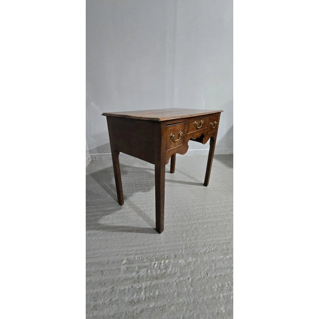 Late 18th Century Georgian Oak Lowboy, 1790 For Sale - Image 5 of 9
