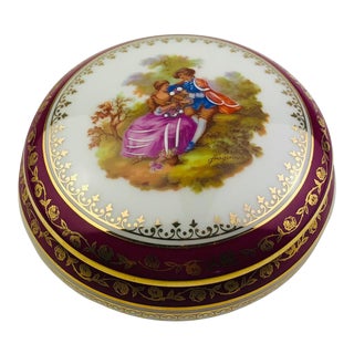 French Limoges Hand Painted Gold Trim Trinket, Jewelry Box or Candy Dish For Sale