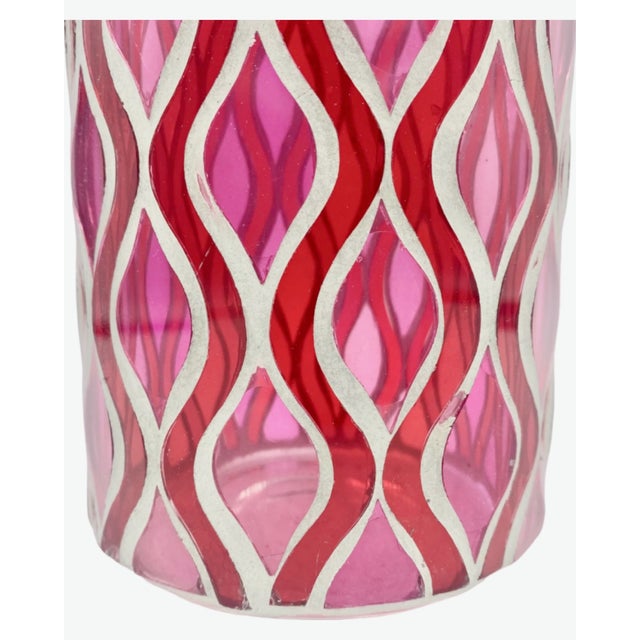 Mid 20th Century Vintage 1960s Mod Pink Swirl Glass Vase 8.25"h For Sale - Image 5 of 9