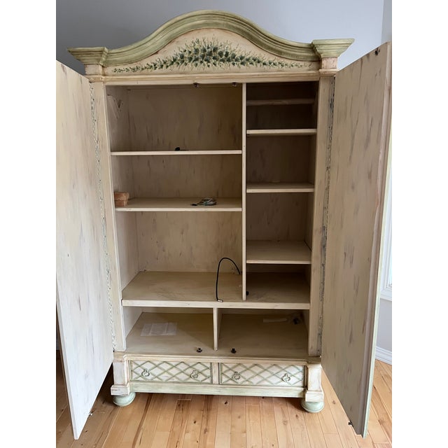 Habersham Furniture Rare Habersham Plantation Corp. "Topiary" Hand Painted Armoire - Excellent Condition, Attributed For Sale - Image 4 of 5