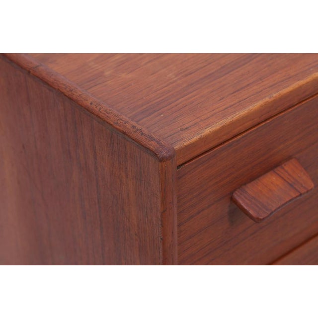 Wood Vintage Danish Teak Chest of Drawers by Carl Aage Skov for Munch Møbler, 1960s For Sale - Image 7 of 12