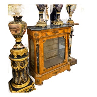French Louis XVI Marble Top Display Commode Cabinet With Glass Door, Bronze Mounts & Gold Leaf Accents For Sale