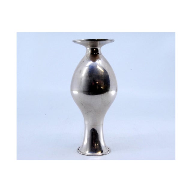 Small Vase in Plain Silver with Frieze For Sale - Image 4 of 10