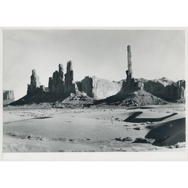 1960s Monument Valley, Utah/Arizona, USA, 1960s, Black & White Photograph For Sale - Image 5 of 5
