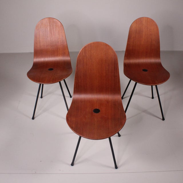 Mid-Century Modern Table and Chairs by Franco Campo and Carlo Graffi, 1958, Set of 4 For Sale - Image 3 of 17