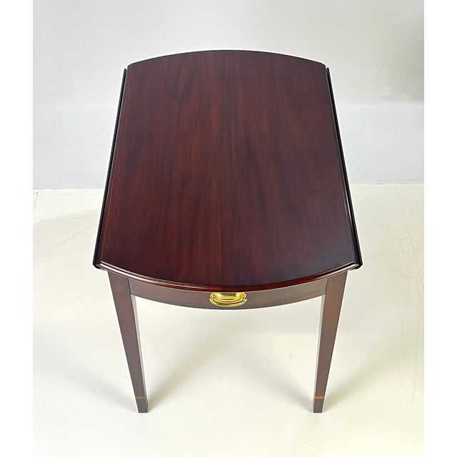 Late 20th Century Federal Style Mahogany Pembroke Table by Henkel Harris For Sale - Image 6 of 16