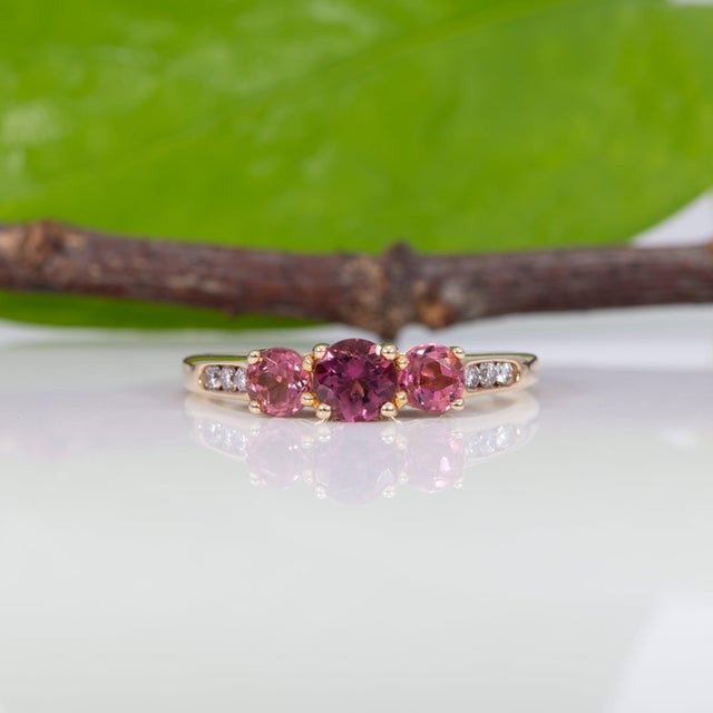 2020s Rubellite Tourmaline Three-Stone Estate Ring in Solid 14k Gold, Round Cut 5mm, Size 8 For Sale - Image 5 of 8