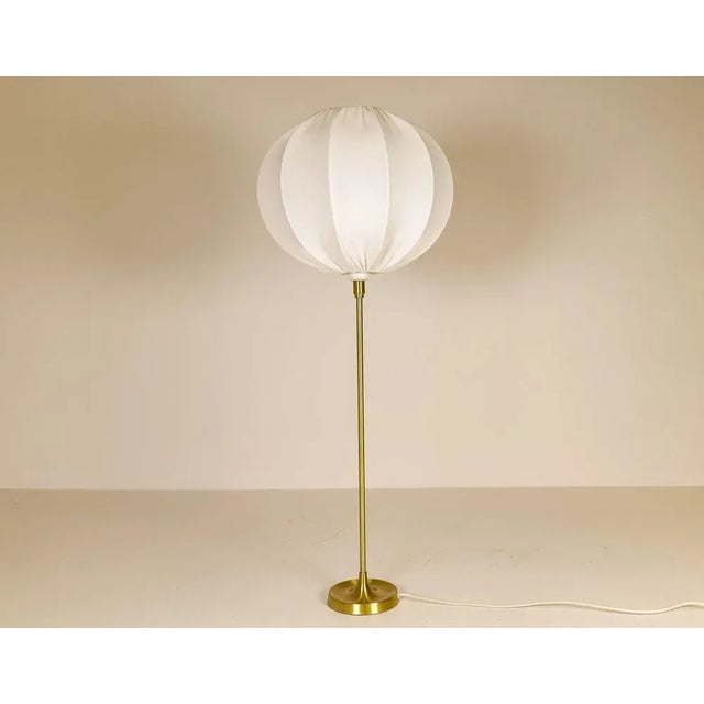 Le Klint Large Brass Table Lamp by Aage Petersen for Le Klint, Denmark, 1970s For Sale - Image 4 of 12