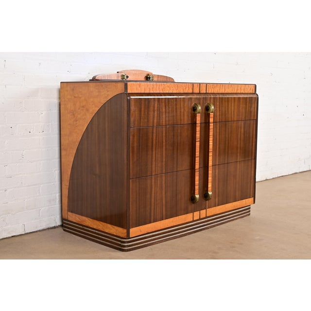 1930s Leo Jiranek for Grand Rapids Furniture Art Deco Walnut and Burl Wood Dresser, 1930s For Sale - Image 5 of 17