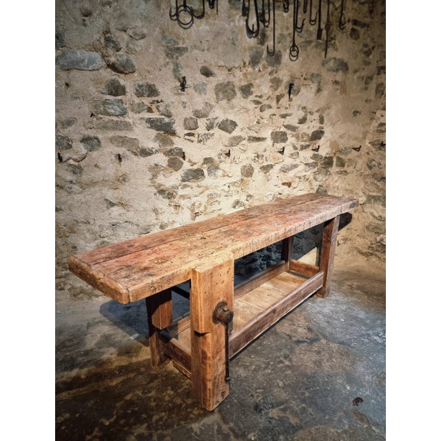 Antique French Carpenters Workbench in Oak and Beech, 1900s For Sale - Image 5 of 18