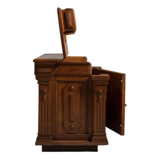 19th Century French Chestnut Brown Neo-Renaissance Oak Cabinet with Hinged Lid For Sale