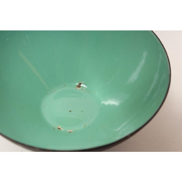 Set of Three Danish Modern Krenit Bowls by Herbert Krenchel in Orange, Mint, and Blue Enamel For Sale - Image 9 of 12