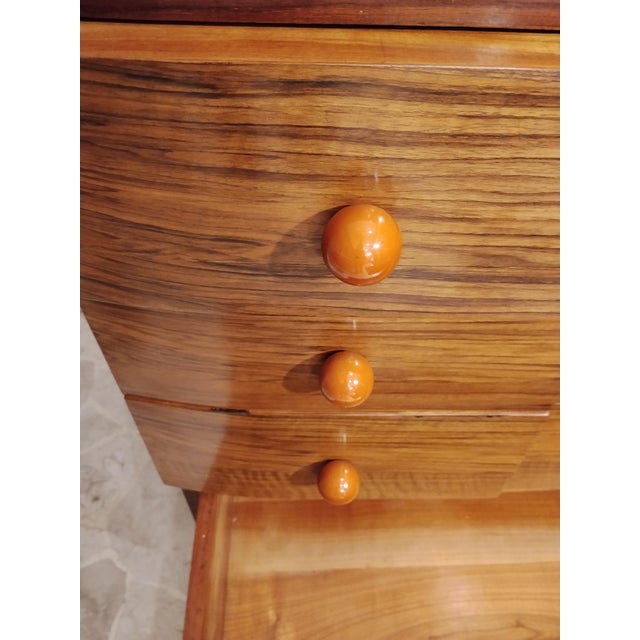 Art Deco Chest of Drawers in Walnut with Bakelite Knobs, Italy, 1930s For Sale - Image 10 of 14