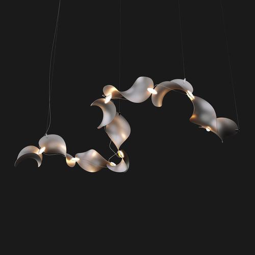Dune 10 curve chandelier in aluminum with silver anodized finish by moss objects. Dimensions: w 96 x d 161 x h 38 cm....