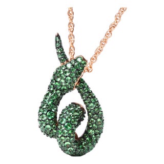 18K Rose Gold Round Green Tsavorite Gemstone Cluster Spiral Snake Design 18" Pendant Necklace (AAA+ Quality) For Sale