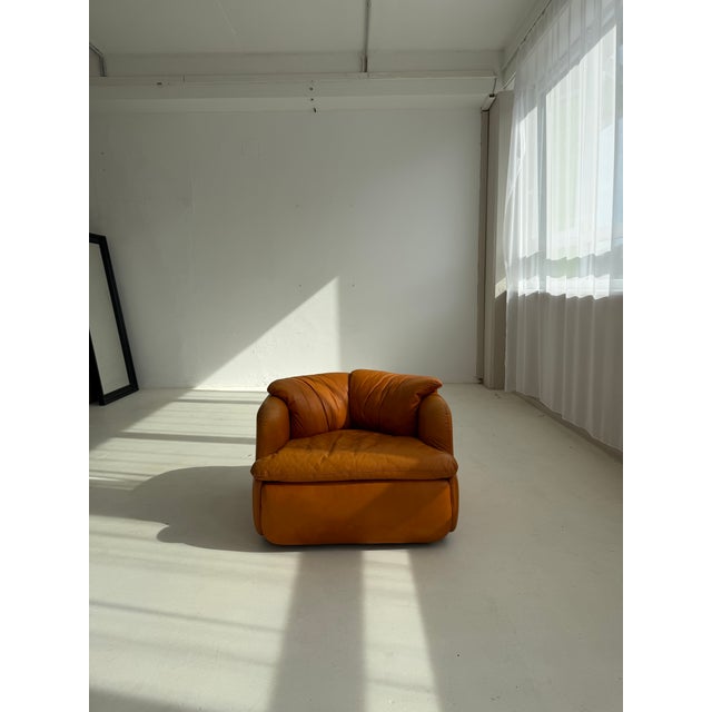 Vintage Italian Cognac Leather Confidential Lounge Chair by Alberto Rosselli for Saporiti, 1970s For Sale - Image 6 of 18