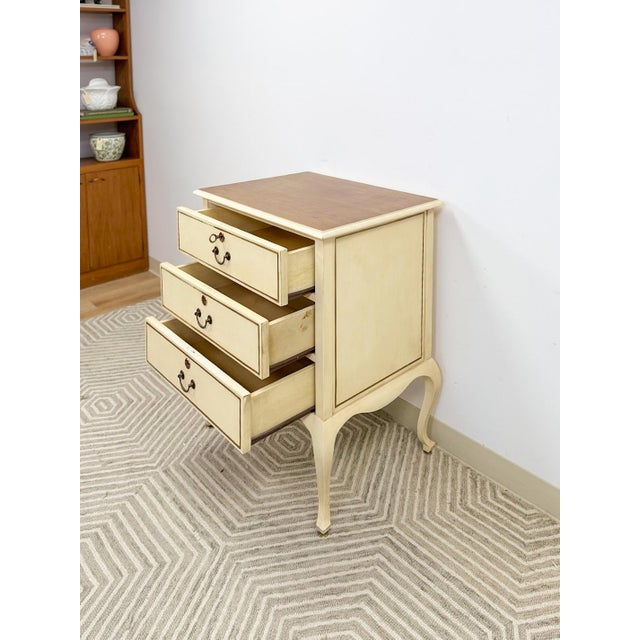 Beige Vintage Provincial Chest of Three Drawers Storage Wood Dresser Lock/Keys For Sale - Image 10 of 11