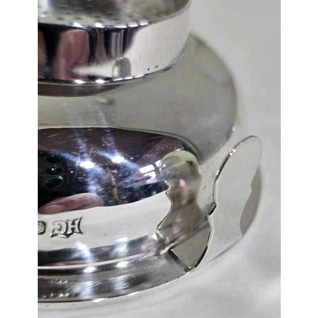 Sterling Silver Wine and Spirit Funnel from Hugh Crawshaw, Sheffield, 1992 For Sale - Image 15 of 18
