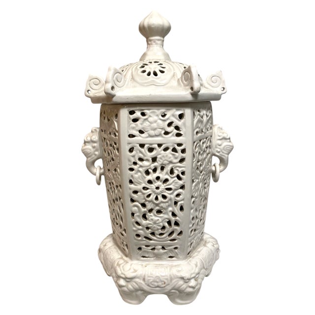 Chinese Style Blanc De Chine Porcelain Lamp Foo Dog Handles Lantern Made in Italy Decor Vintage Chinoiserie For Sale - Image 11 of 18