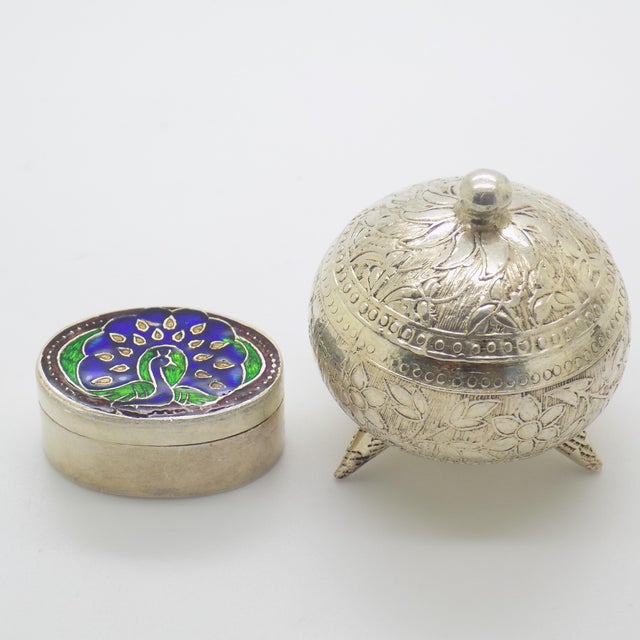1980s Vintage Italian Silver Duo Pill Trinket Boxes with Tripod Feet, 1980s, Set of 2 For Sale - Image 5 of 13