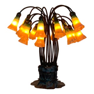 Vintage 18-Light Tiffany-Style Lily Lamp - Art Nouveau Studio Reproduction For Sale