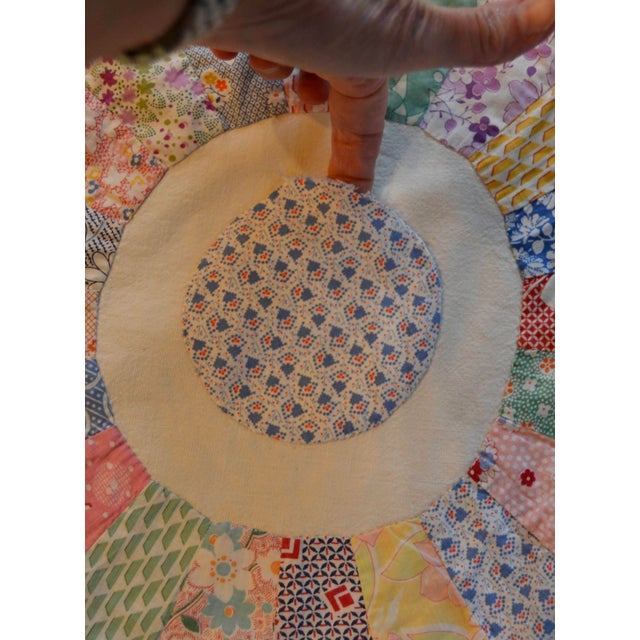 1940s Dresden Plate Quilt - For Sale - Image 12 of 12