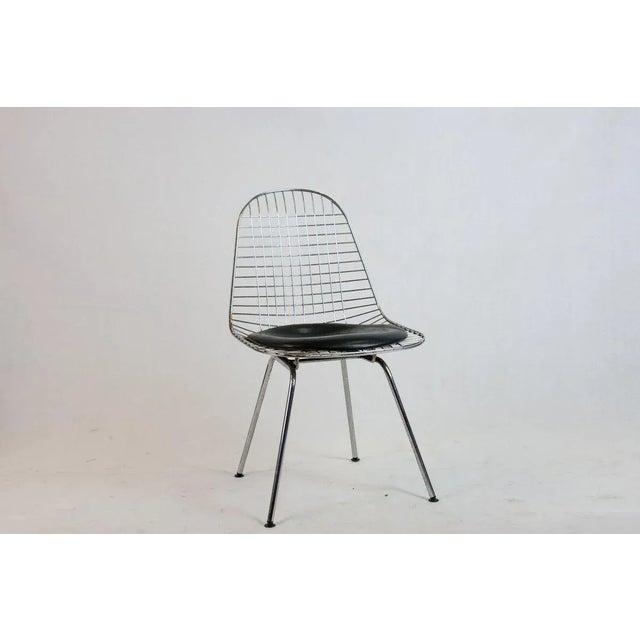 Herman Miller Set of DKR Wire Chairs by Charles Eames for Herman Miller For Sale - Image 4 of 4