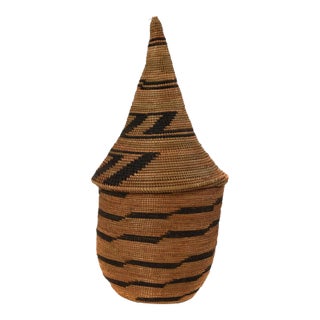 Early 20th Century Tutsi Basket with Lid Rwanda For Sale