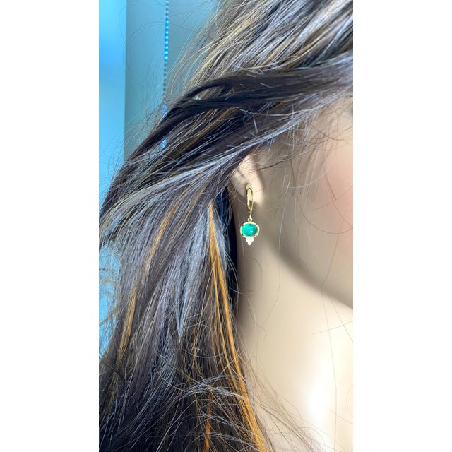 14k Yellow Gold Colombian Cabochon Emerald and Diamond Lever Back Hoop Earrings - 2 Pieces For Sale - Image 9 of 10
