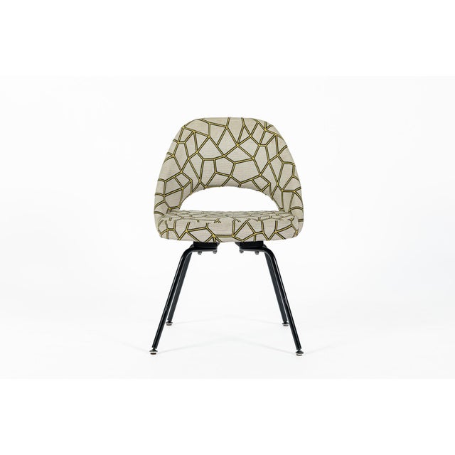 Mid-Century Modern Eero Saarinen Executive Side Chair for Knoll Mid Century Modern Black Metal For Sale - Image 3 of 15