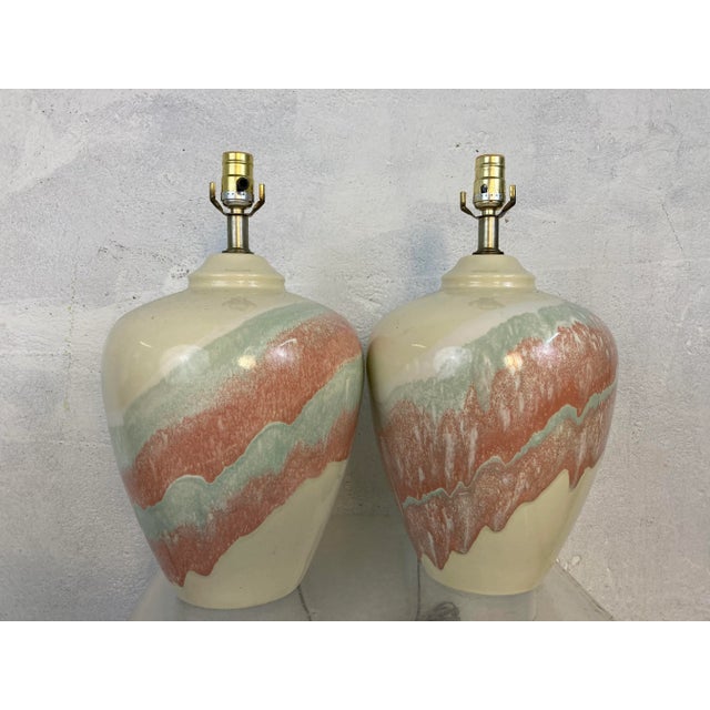 Beautiful pair of vintage lamps, great colors and style!