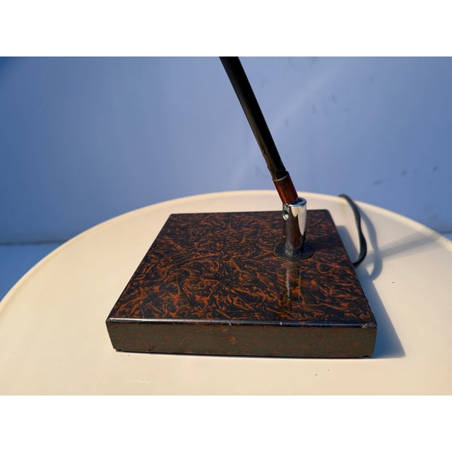 Metal Postmodern Queens Gallery Adjustable Table Lamp, 1980s For Sale - Image 7 of 8