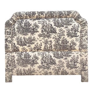 Late 20th Century Vintage Regency Rusched Toile Upholstered Queen Headboard For Sale