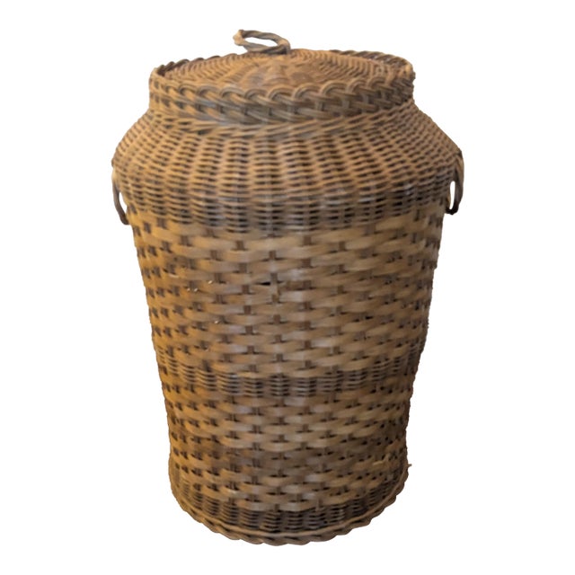 German Tall Wicker Basket With Lid and Handles - 1980s For Sale