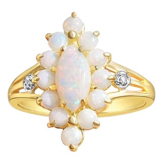 Stunning Cluster Opal Ring 10k Yellow Gold, Size 5 For Sale