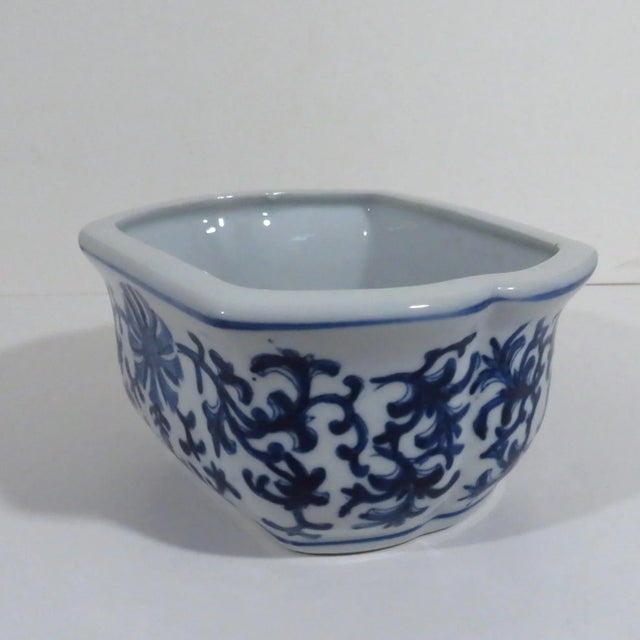 Chinese Hand-Painted Cachepot For Sale - Image 4 of 7