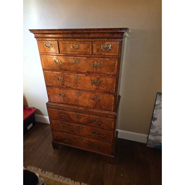 Early 18th Century Burr Walnut Chest on Chest From Duke of Dorset Walmer Castle For Sale - Image 15 of 15
