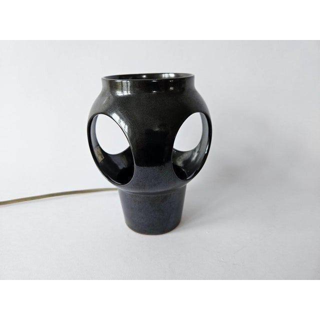 1970s Mid-Century Space Age Ceramic Table Lamp, 1970s For Sale - Image 5 of 16