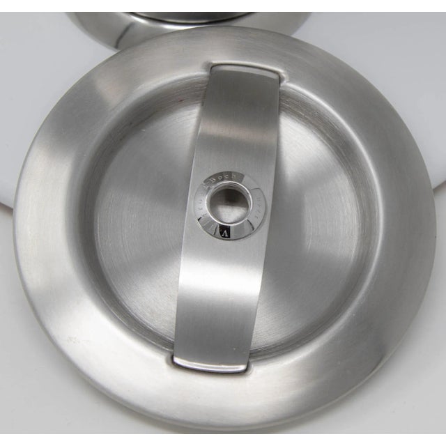 Late 20th Century Villeroy and Boch Bogart Chrome Ice Bucket With Liner and Lid For Sale - Image 5 of 11