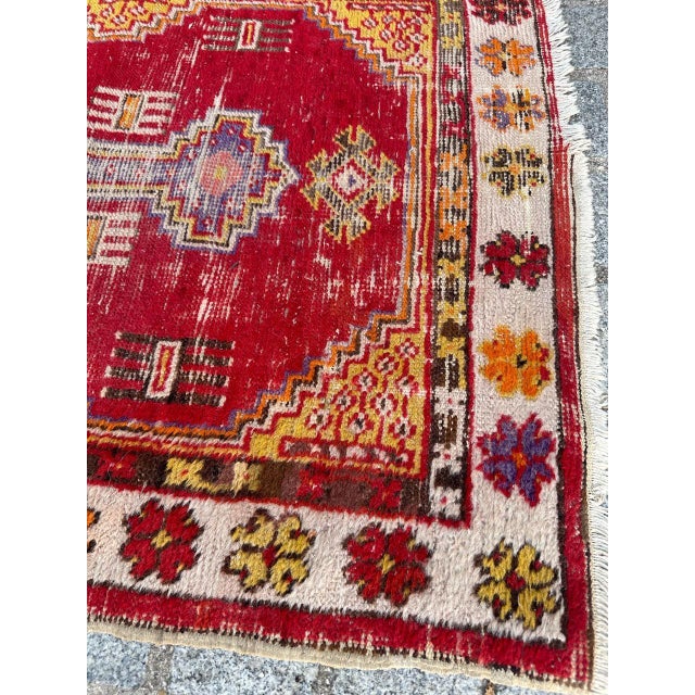 Early 20th Century Turkish Rug, 1920s For Sale - Image 16 of 18