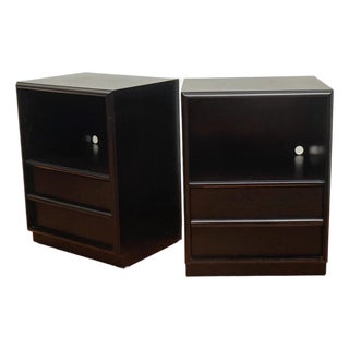 Mid 20th Century John Widdicomb Nightstands For Sale