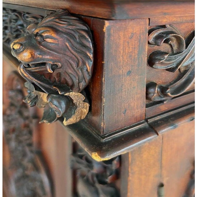 19th Century Carved Anglo-Indian Tiered Carved Buffet in Mahogany and Ebony For Sale In Miami - Image 6 of 12